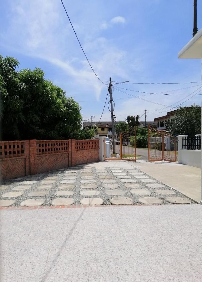 Klebang Seacove Spacious 5Br Villa By Nestcove Malacca Kültér fotó